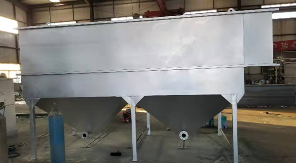 高效纖維過(guò)濾設(shè)備有哪些類型?-青島樂(lè)中環(huán)?？萍加邢薰? /> 
</p>
<p style=